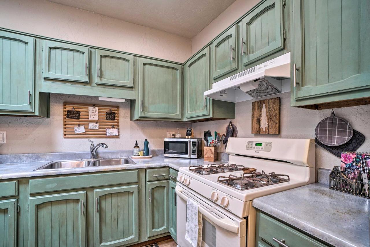 Central Williams Studio With Fireplace On Route 66! Apartment Luaran gambar